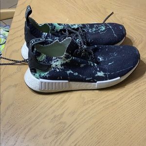 Adidas sneakers size 8.5 black green white used